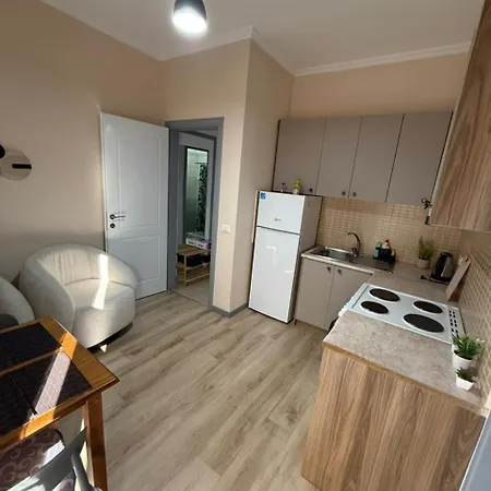 Quiet Corner Apartments, Delijorgji تيرانا