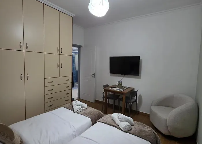 Quiet Corner Apartments, Delijorgji 公寓 地拉那