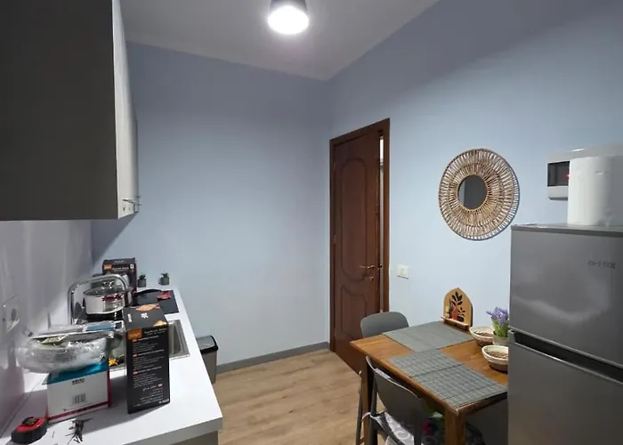 Quiet Corner Apartments, Delijorgji 公寓 *